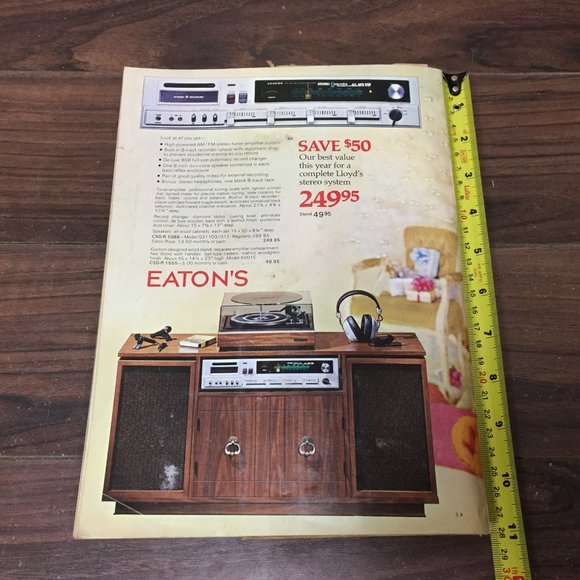1975 Eatons Christmas Catalog Canada - Picture 7 of 16